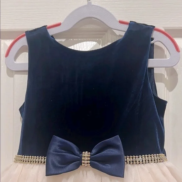 American Princess✨Elegant Navy and pink pearl Kids Dress Size:7 - Picture 6 of 7